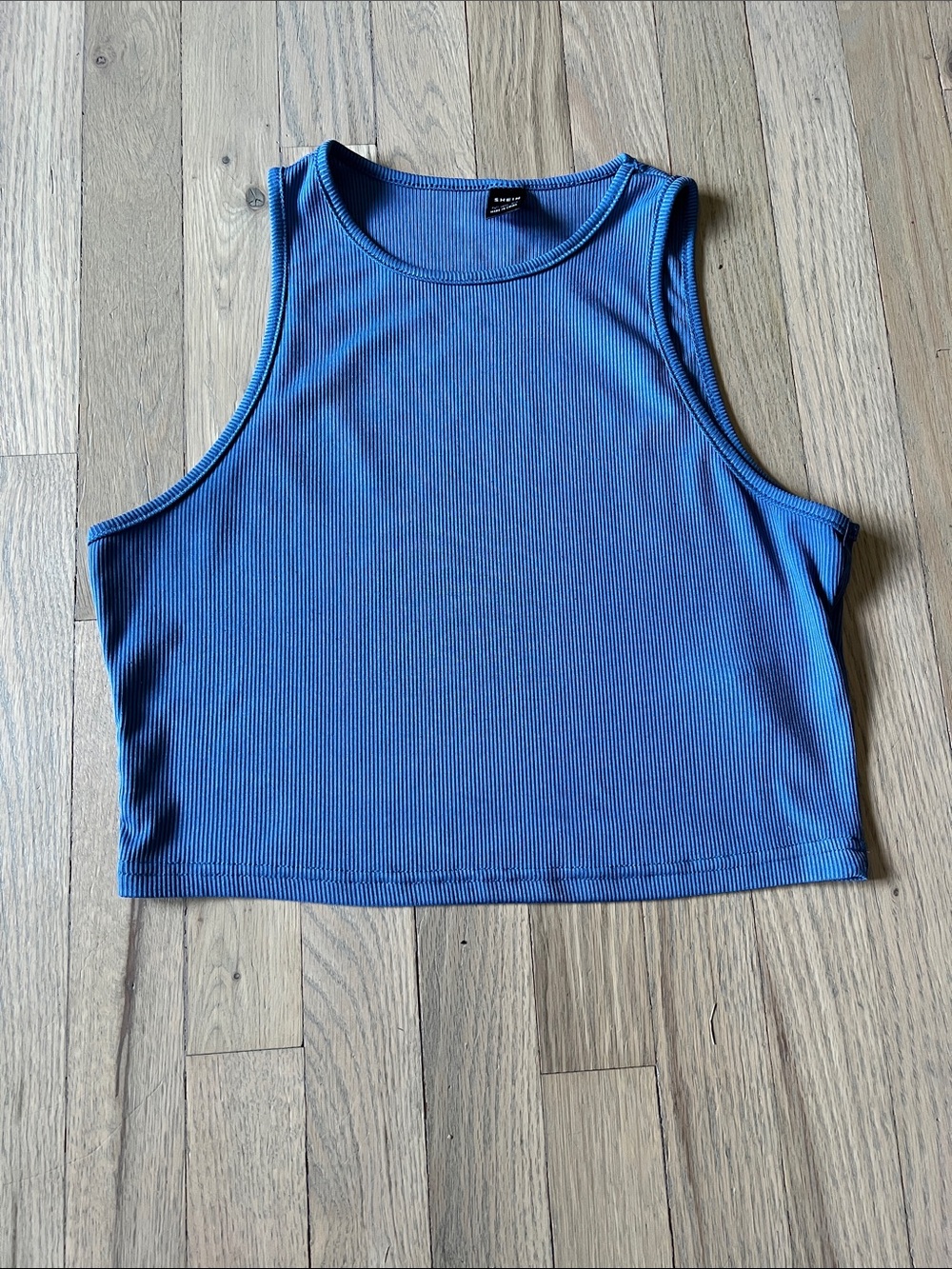 SHEIN Blue Ribbed Cropped Tank - Picture 3 of 5